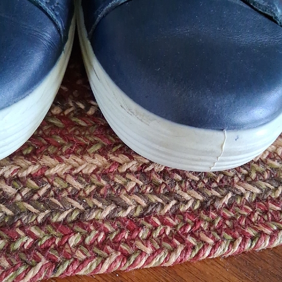 Ecco Womens Dark Blue Leather Sneakers Sz.7 - Picture 4 of 7